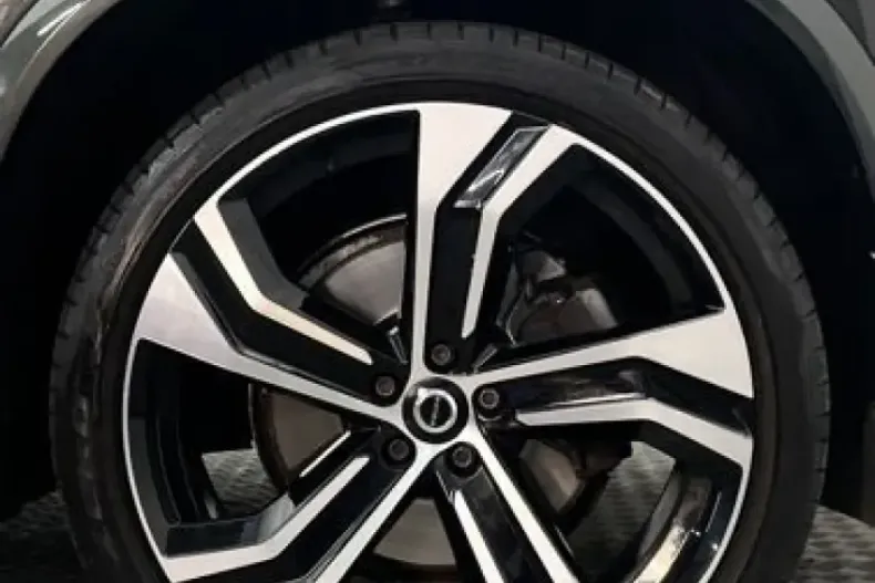 Volvo XC90 din 2022 cu 98.378 km - oferta VOL178740 - foto 12