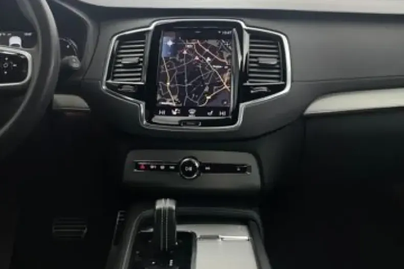 Volvo XC90 din 2022 cu 98.378 km - oferta VOL178740 - foto 25