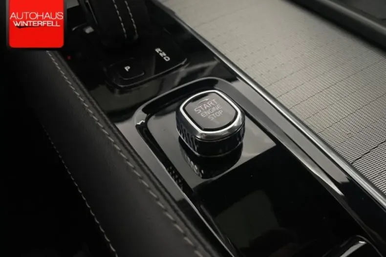 Volvo XC90 din 2022 cu 98.378 km - oferta VOL178740 - foto 33