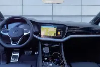 Volkswagen Touareg din 2025 cu 9.900 km - oferta VOL178742 - foto 11