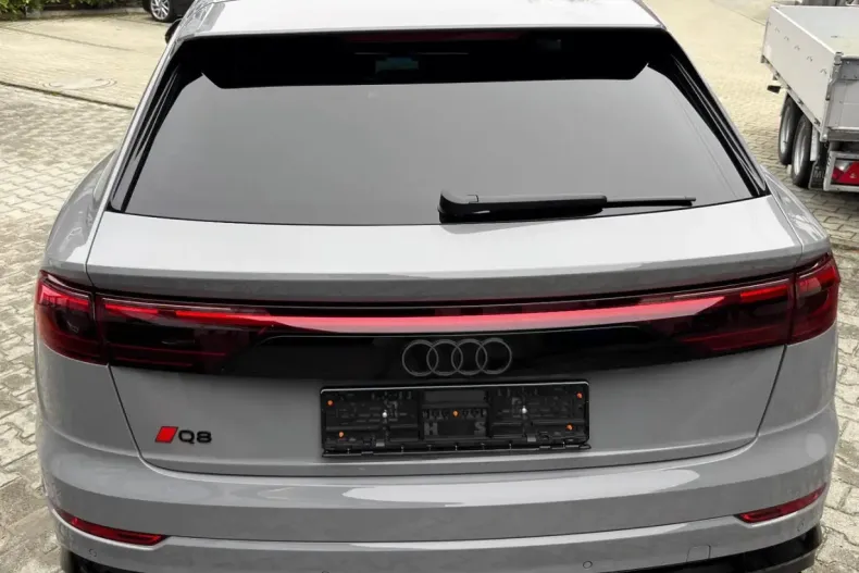 Audi Q8 din 2024 cu 14.799 km - oferta AUD178746 - foto 11