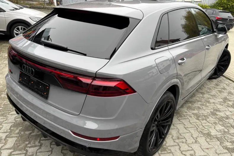 Audi Q8 din 2024 cu 14.799 km - oferta AUD178746 - foto 12