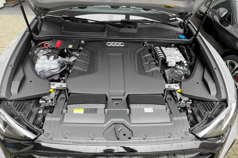 Audi Q8 din 2024 cu 14.799 km - oferta AUD178746 - foto 16