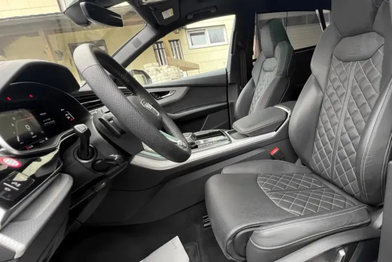 Audi Q8 din 2024 cu 14.799 km - oferta AUD178746 - foto 25