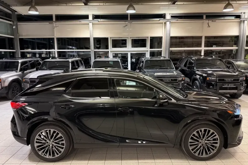 Lexus RX 450 din 2026 cu 15 km - oferta LEX178751 - foto 3