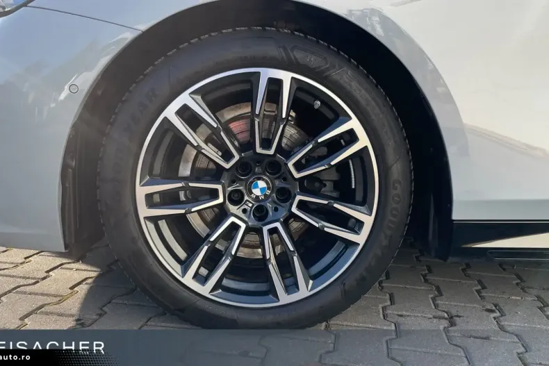 BMW 520 din 2024 cu 40.800 km - oferta BMW178752 - foto 4