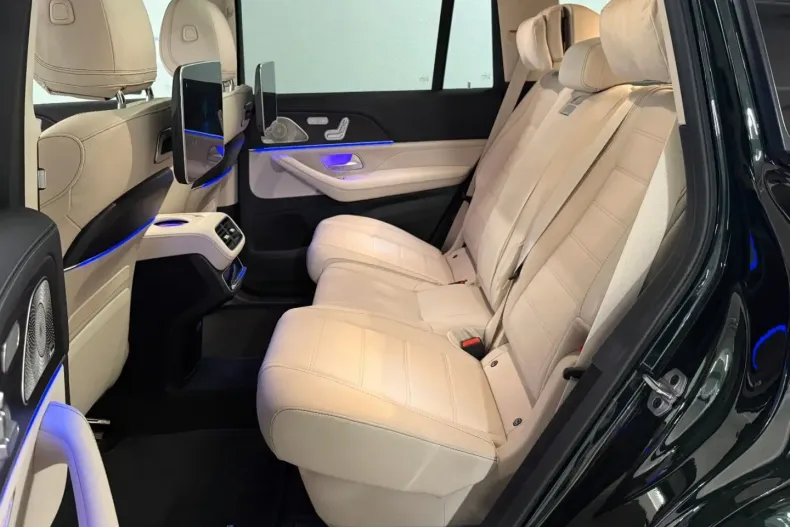 Mercedes-Benz GLS 400 (Clasa GLS) din 2023 cu 10.000 km - oferta MER178757 - foto 12