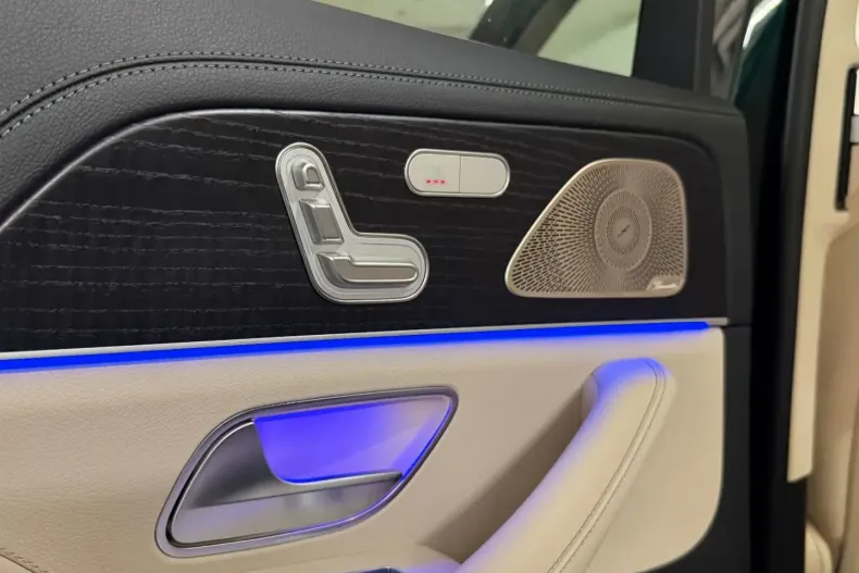 Mercedes-Benz GLS 400 (Clasa GLS) din 2023 cu 10.000 km - oferta MER178757 - foto 22