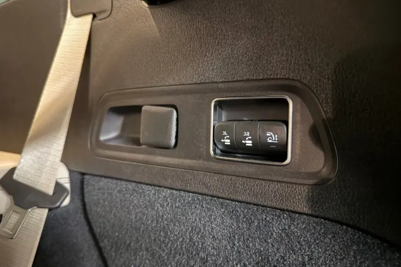 Mercedes-Benz GLS 400 (Clasa GLS) din 2023 cu 10.000 km - oferta MER178757 - foto 33