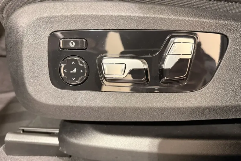 BMW X5 din 2025 cu 10.000 km - oferta BMW178758 - foto 19