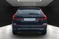 Volvo XC60 din 2022 cu 43.211 km - oferta VOL178759 - foto 11