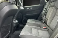 Volvo XC60 din 2022 cu 43.211 km - oferta VOL178759 - foto 18