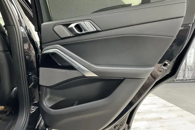 BMW X6 din 2025 cu 8.260 km - oferta BMW178762 - foto 33