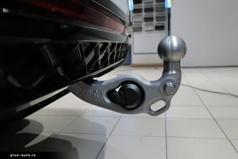 Volkswagen Touareg din 2025 cu 16.838 km - oferta VOL178765 - foto 11