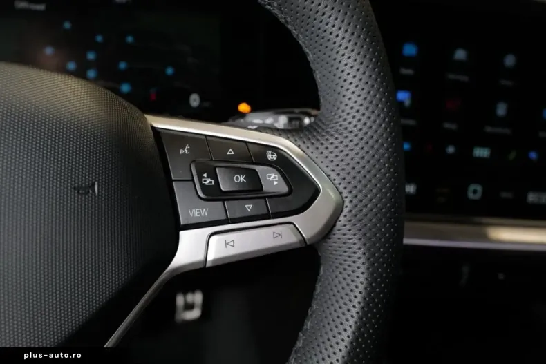 Volkswagen Touareg din 2025 cu 16.838 km - oferta VOL178765 - foto 16