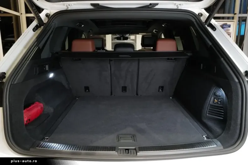 Volkswagen Touareg din 2025 cu 16.838 km - oferta VOL178765 - foto 29