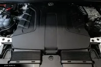 Volkswagen Touareg din 2025 cu 16.838 km - oferta VOL178765 - foto 31