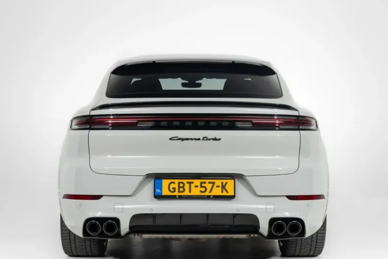 Porsche Cayenne din 2024 cu 44.306 km - oferta POR178770 - foto 6