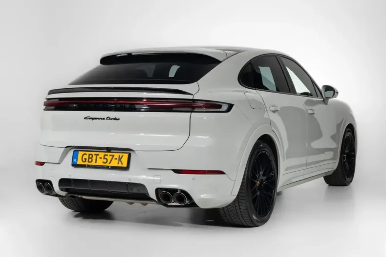 Porsche Cayenne din 2024 cu 44.306 km - oferta POR178770 - foto 7