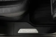 Porsche Cayenne din 2024 cu 44.306 km - oferta POR178770 - foto 22