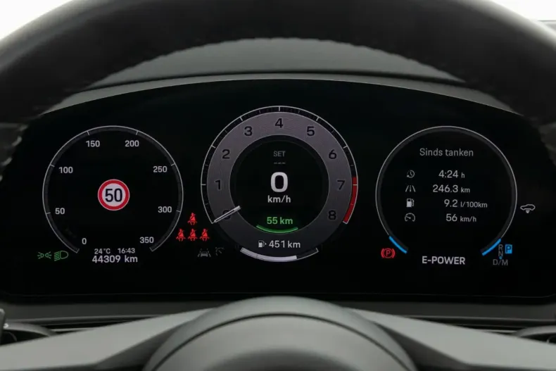 Porsche Cayenne din 2024 cu 44.306 km - oferta POR178770 - foto 33