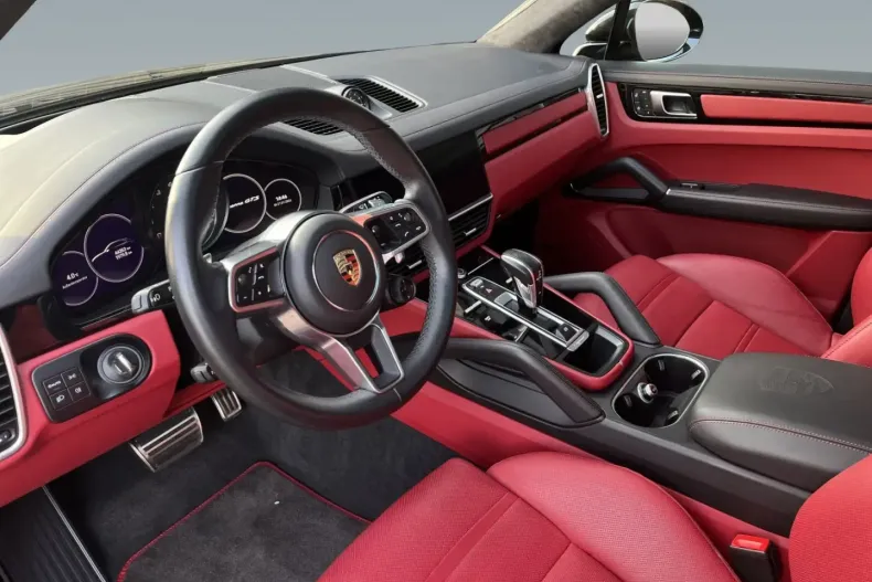 Porsche Cayenne din 2023 cu 44.352 km - oferta POR178771 - foto 4