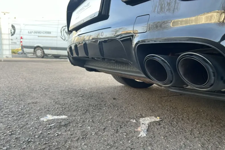 Porsche Cayenne din 2023 cu 44.352 km - oferta POR178771 - foto 20