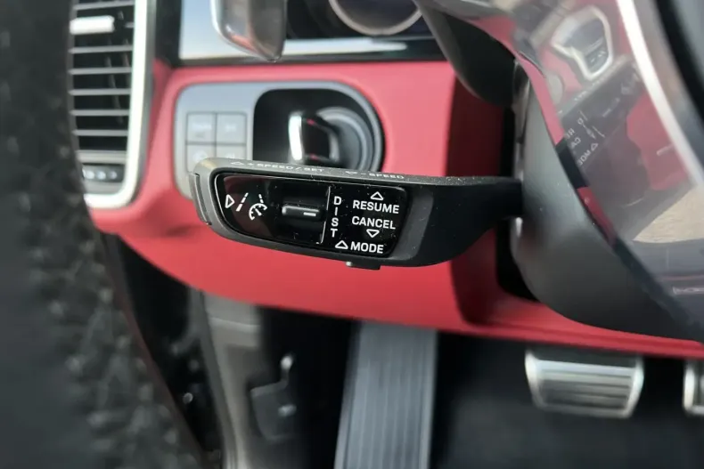 Porsche Cayenne din 2023 cu 44.352 km - oferta POR178771 - foto 24