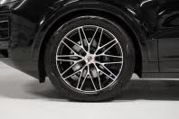 Porsche Cayenne din 2023 cu 26.900 km - oferta POR178773 - foto 6