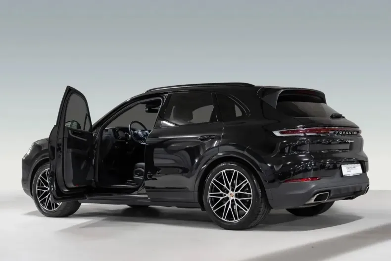 Porsche Cayenne din 2023 cu 26.900 km - oferta POR178773 - foto 7