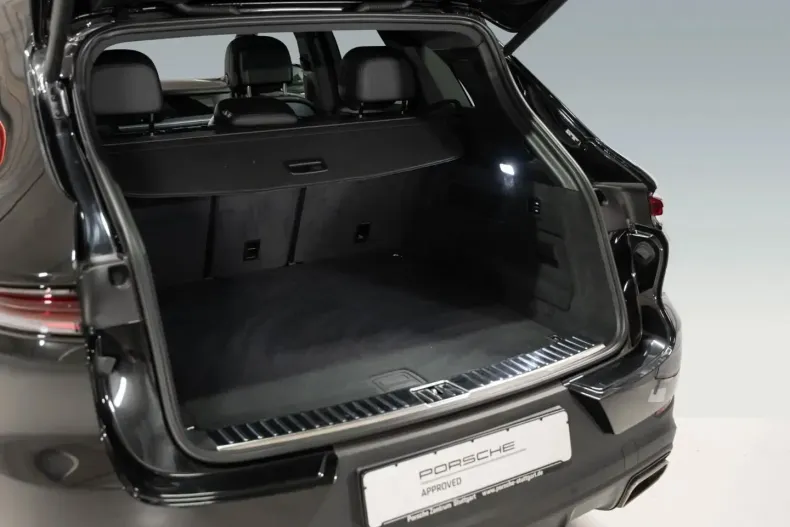 Porsche Cayenne din 2023 cu 26.900 km - oferta POR178773 - foto 17