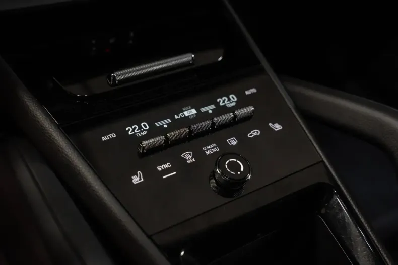 Porsche Cayenne din 2023 cu 26.900 km - oferta POR178773 - foto 30