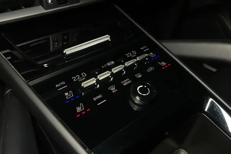 Porsche Cayenne din 2024 cu 19.900 km - oferta POR178774 - foto 21