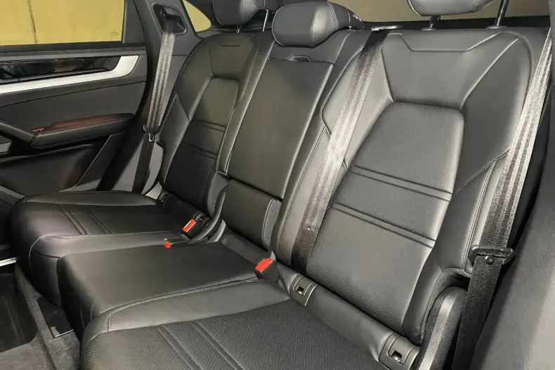 Porsche Cayenne din 2024 cu 19.900 km - oferta POR178774 - foto 23