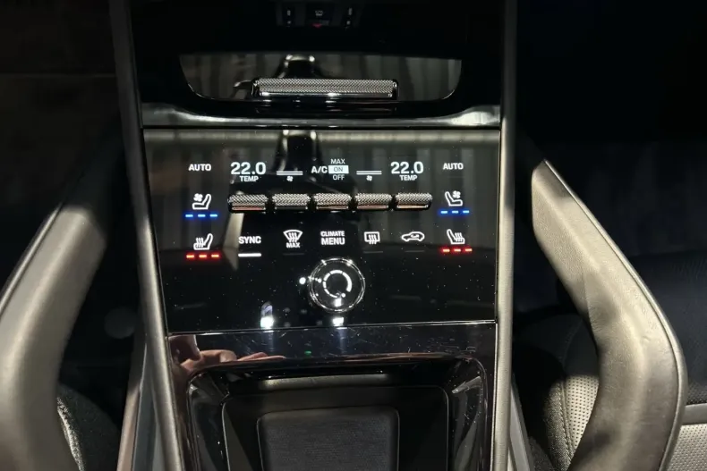 Porsche Cayenne din 2024 cu 15.200 km - oferta POR178775 - foto 12