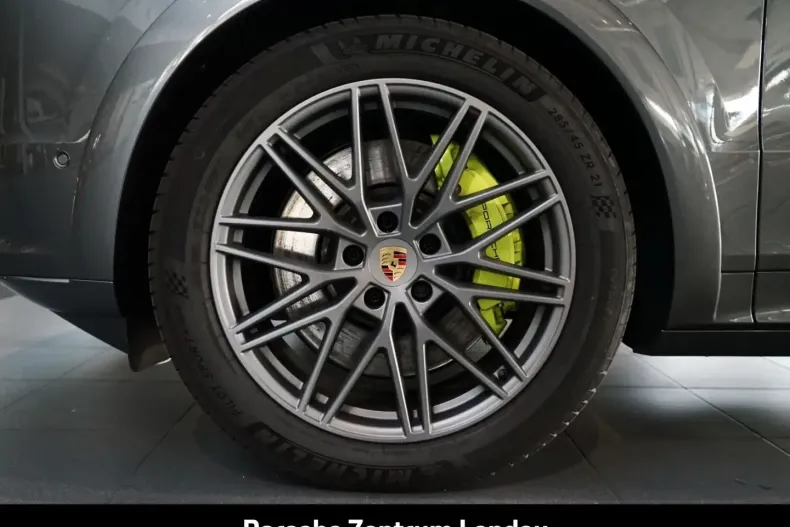 Porsche Cayenne din 2024 cu 38.900 km - oferta POR178776 - foto 39