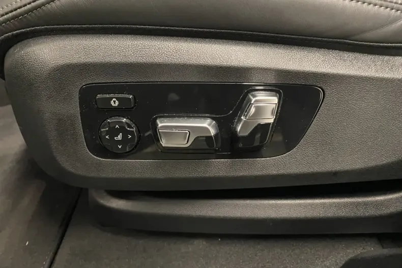 BMW X6 din 2025 cu 9.513 km - oferta BMW178781 - foto 31