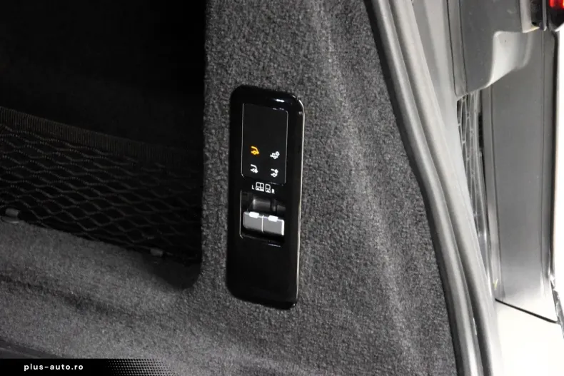 Land Rover Range Rover Sport din 2023 cu 9.980 km - oferta LAN178786 - foto 8