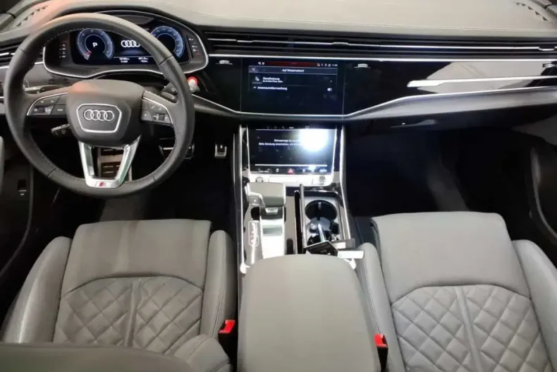 Audi Q8 din 2024 cu 16.106 km - oferta AUD178792 - foto 6