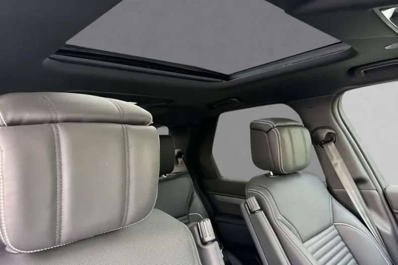 Land Rover Discovery din 2024 cu 15.500 km - oferta LAN178798 - foto 10