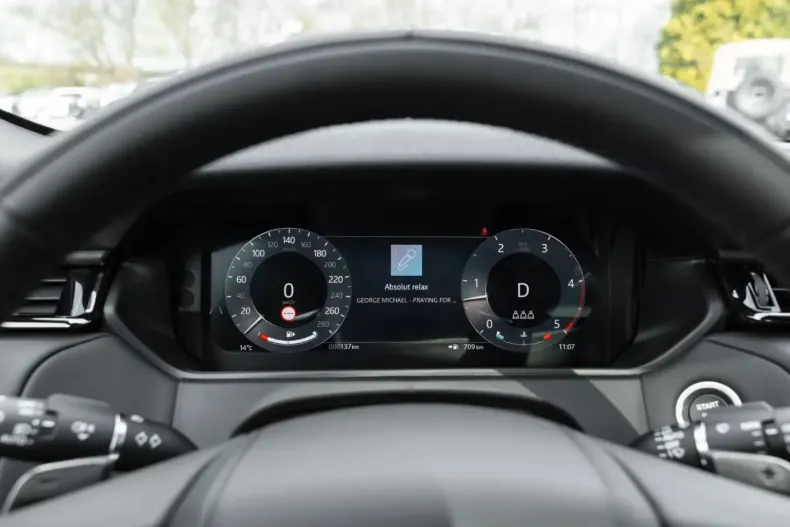 Land Rover Range Rover Velar din 2025 cu 16.999 km - oferta LAN178806 - foto 15