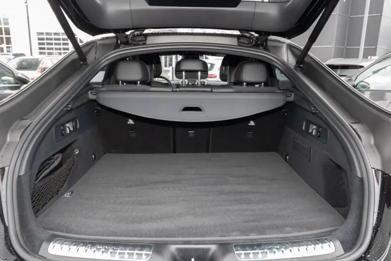 Mercedes-Benz GLC 200 din 2025 cu 5.741 km - oferta MER178807 - foto 12