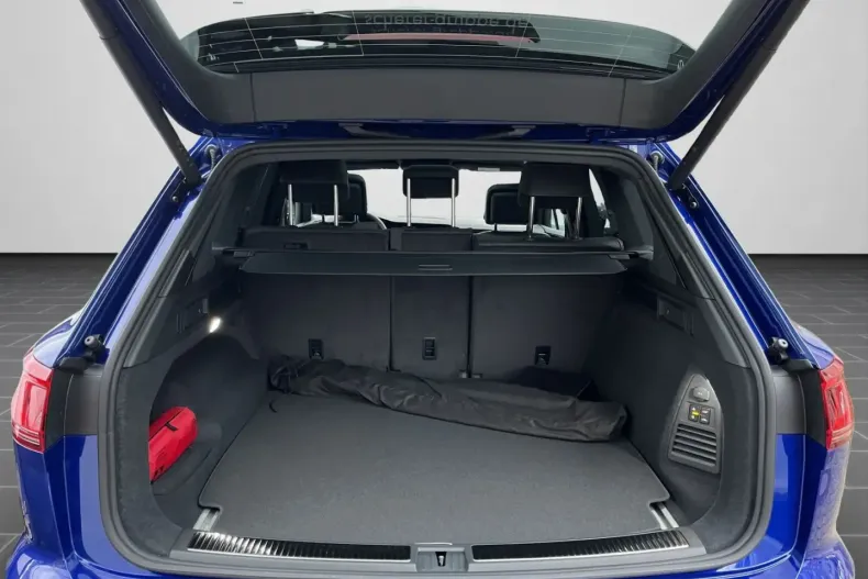 Volkswagen Touareg din 2025 cu 29.500 km - oferta VOL178822 - foto 13