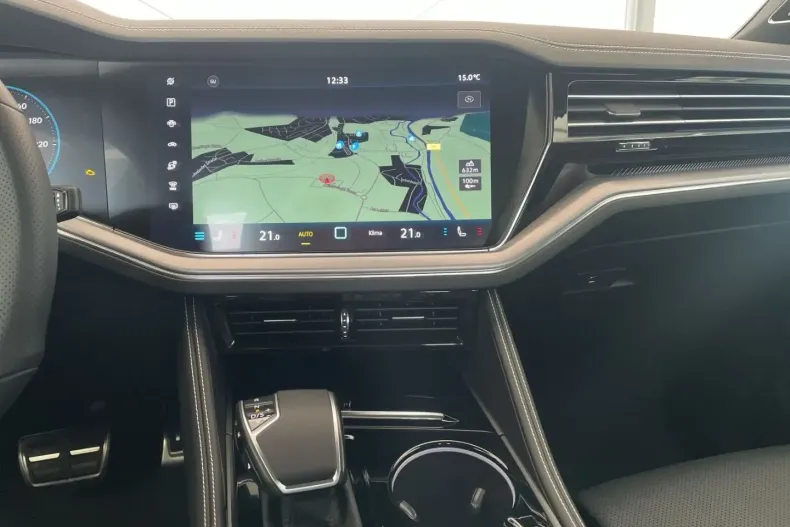 Volkswagen Touareg din 2024 cu 30.000 km - oferta VOL178823 - foto 14