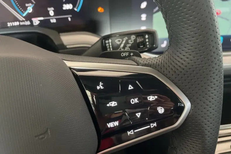 Volkswagen Touareg din 2024 cu 30.000 km - oferta VOL178823 - foto 17