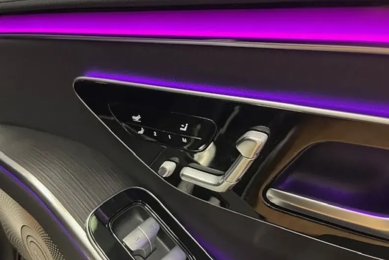 Mercedes-Benz S 580 (Clasa S) din 2024 cu 15.157 km - oferta MER178824 - foto 17