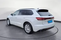Volkswagen Touareg din 2024 cu 14.448 km - oferta VOL178827 - foto 4