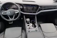 Volkswagen Touareg din 2024 cu 14.448 km - oferta VOL178827 - foto 11