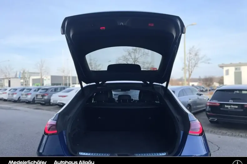 Mercedes-Benz GLC 200 (Clasa GLC) din 2025 cu 8.850 km - oferta MER178829 - foto 10