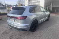 Volkswagen Touareg din 2024 cu 25.991 km - oferta VOL178832 - foto 3